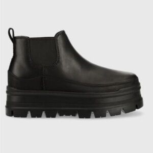 UGG LEATHER CHELSEA BOOT